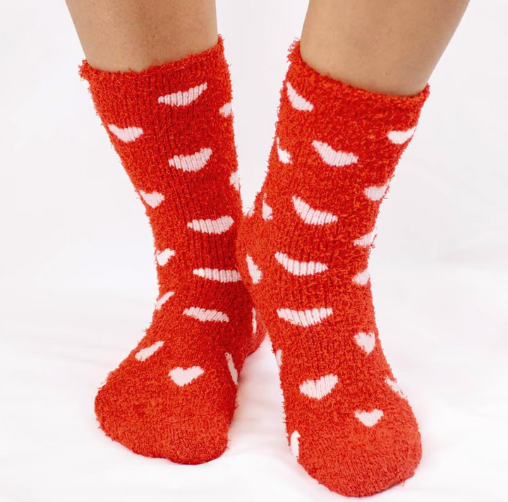 Women's Hearts Fuzzy Socks - Red/Pink